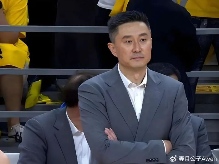 开云登录-0分0板3犯规!不止徐昕焦泊乔,CBA状元郎也被杜锋用废了|广东|王少杰|易建联|周琦|篮板_新浪新闻